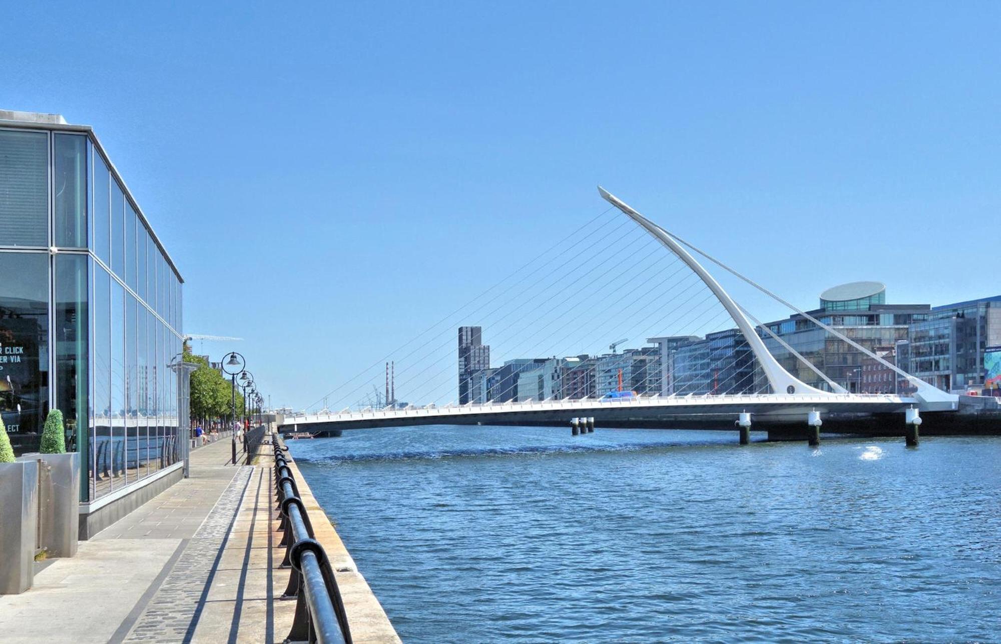 Mayor Square Dublin Exteriör bild